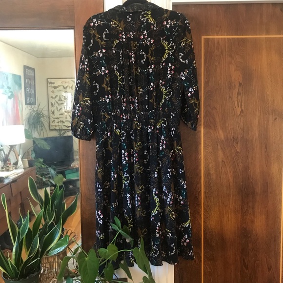 Farrow button down dark floral dress - Picture 6 of 8